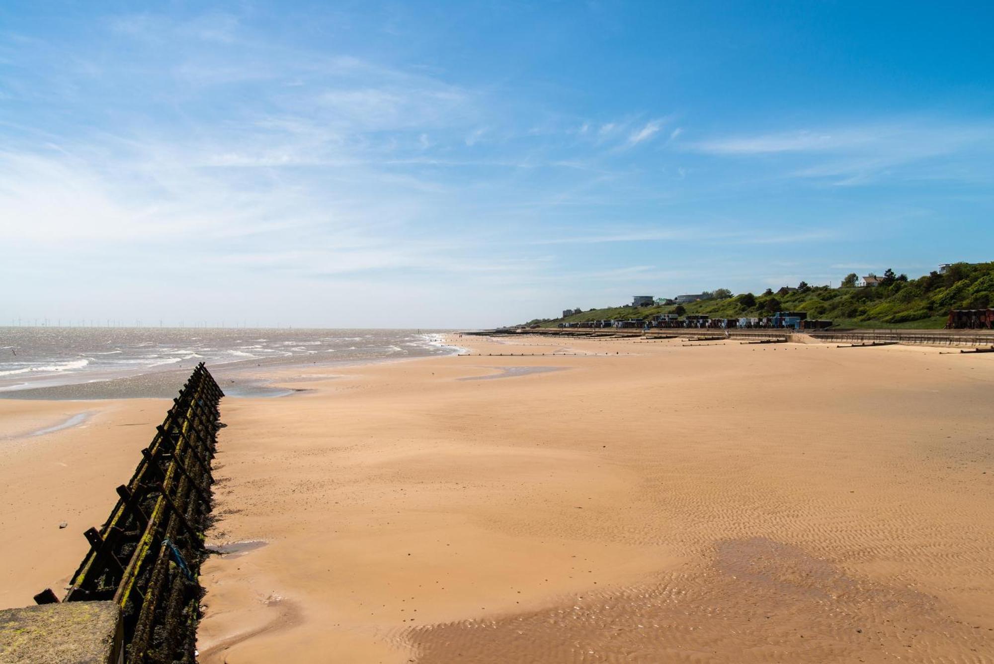 Lovely 8 Berth Caravan At St Osyth Beach Holiday Park Ref 28101G Clacton-on-Sea Ngoại thất bức ảnh